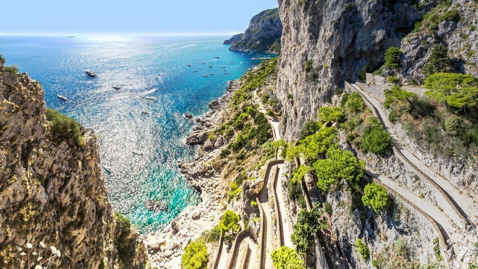 Sorrento'dan En İyi Capri Tekne Turu 2026